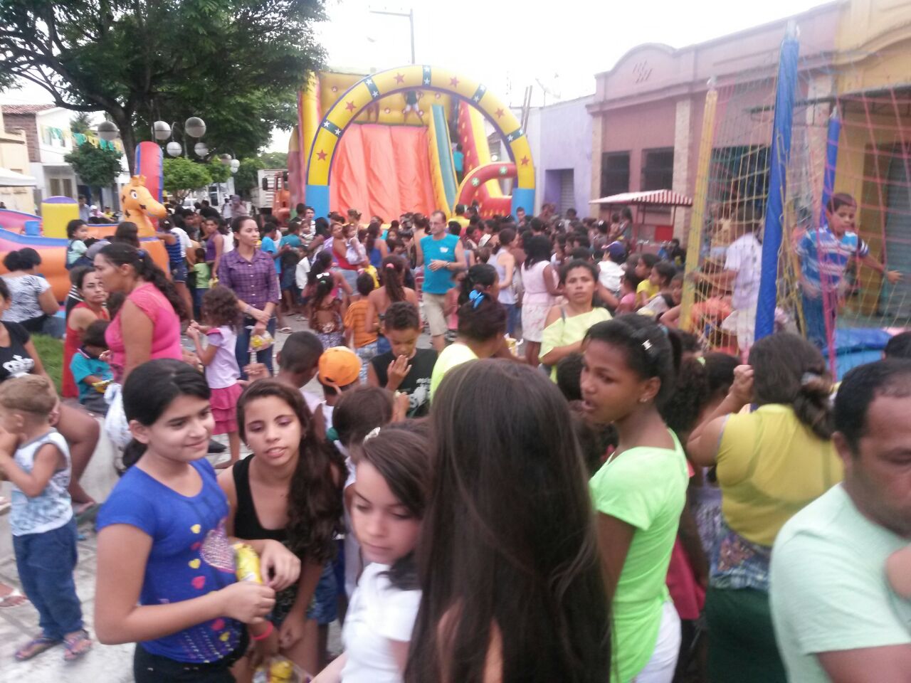 Prefeitura Municipal de Juarez Távora realiza festa em comemoração ao Dia das Crianças