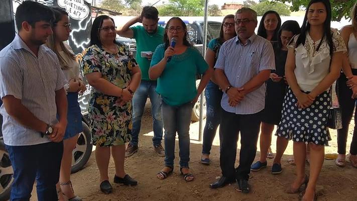 A prefeita Ana de Nal entrega à Zona Rural de Juarez Távora, a Escola Manoel Félix de Oliveira, totalmente reformada.
