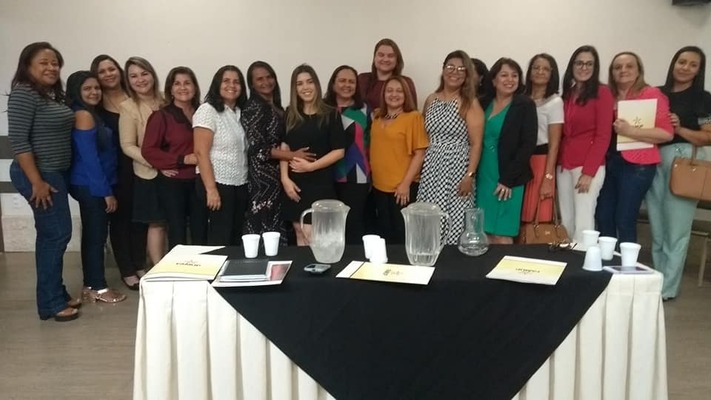 Juarez Távora participa de evento realizado pela FAMUP, com prefeitas da Paraíba para discutir propostas no fortalecimento de ações feministas.