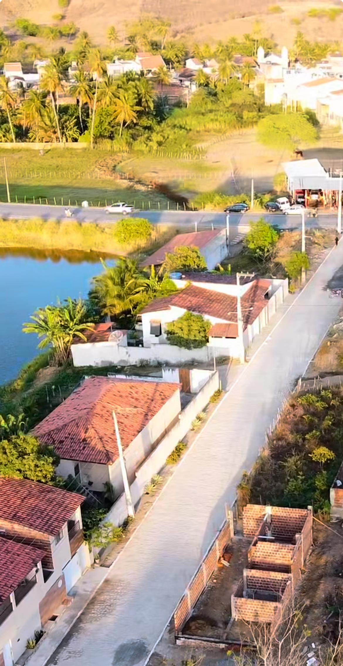 Prefeitura entrega obra de pavimentação no Conjunto Frei Damião